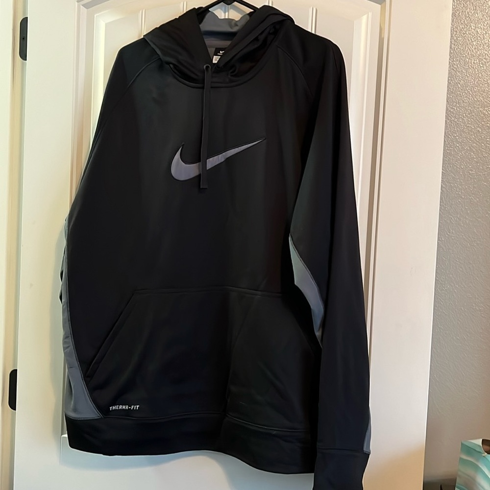 Men’s Nike Hoodie, Size XXL